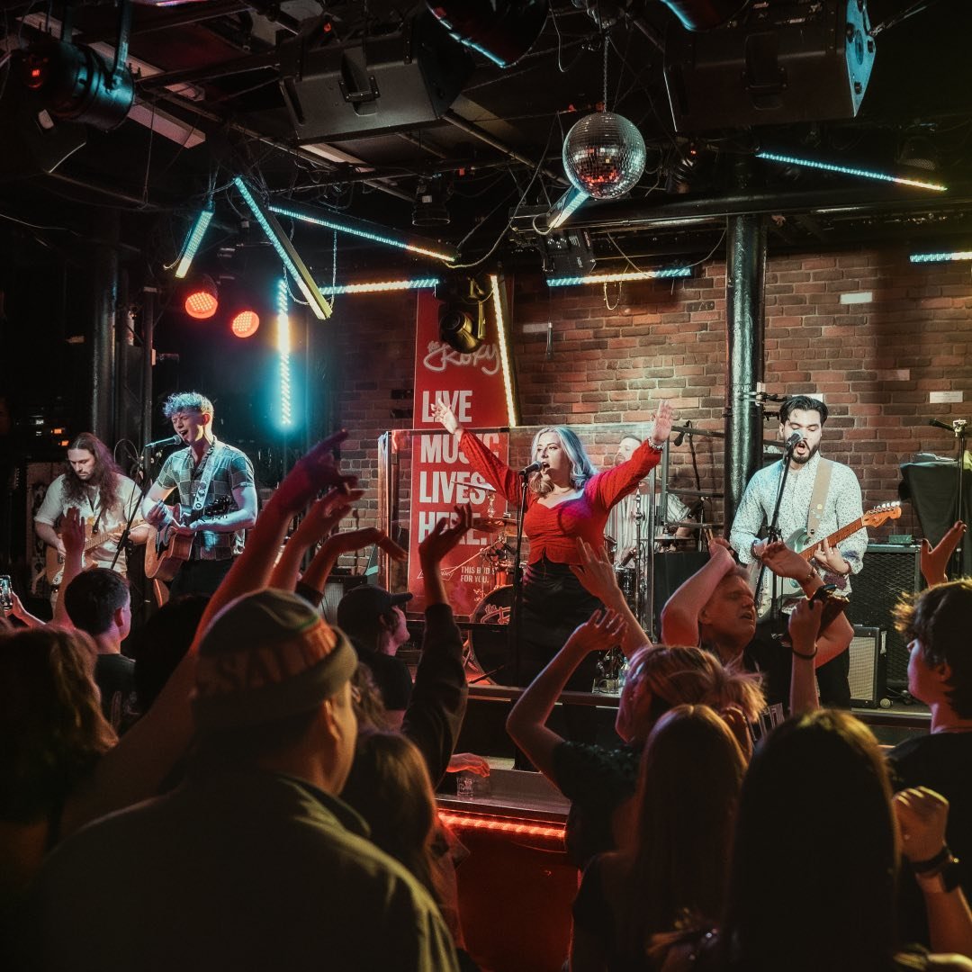 Matty Miller & The Barge Boys- North Vancouver Shipyards night market 2025